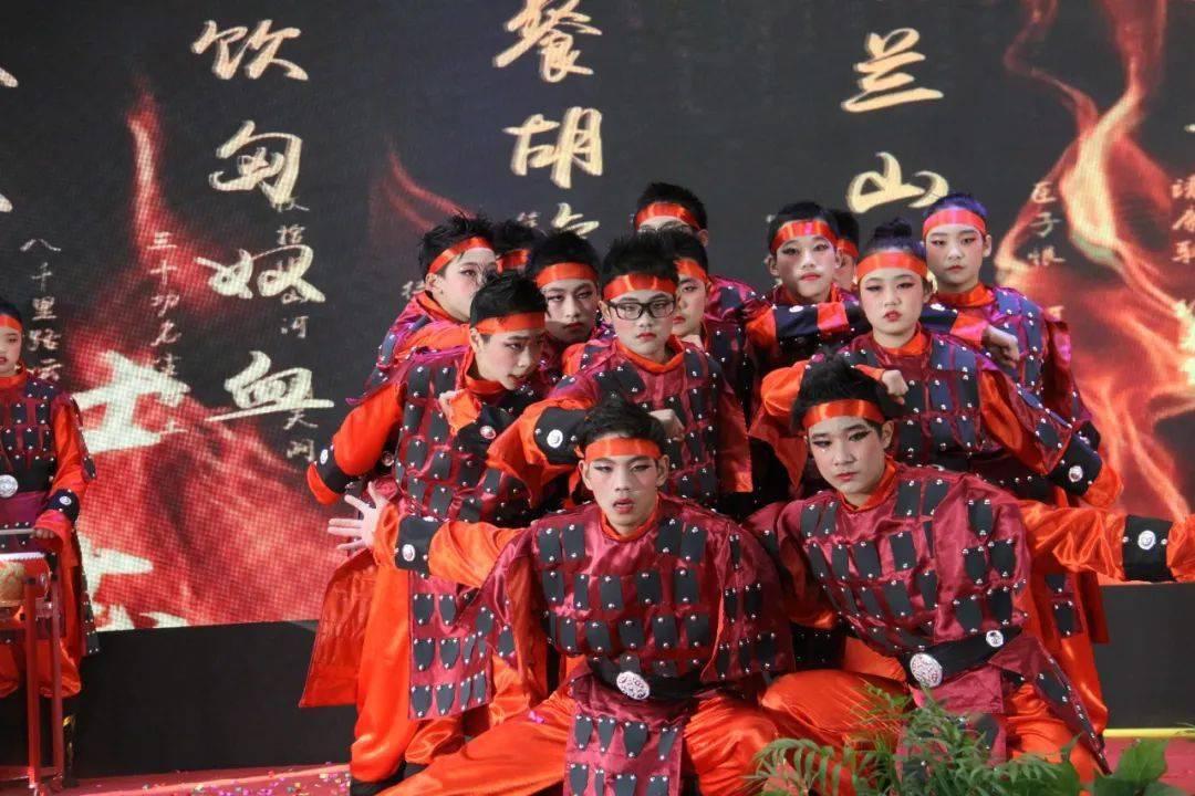 救援男孩贝利
